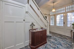 Photo 19- click for photo gallery